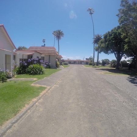 Opotiki Holiday Park Екстериор снимка