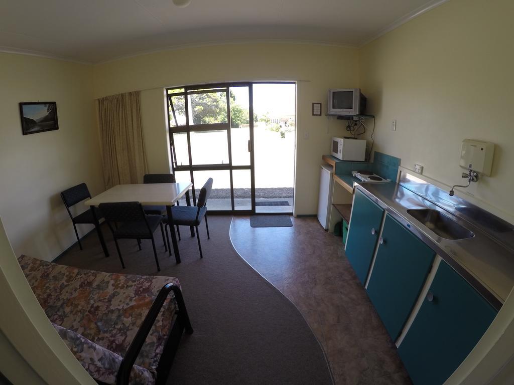Opotiki Holiday Park Екстериор снимка